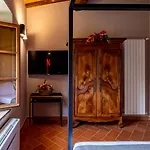 Апарт-отель Poggio Staffa 4*