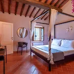 Poggio Staffa 4*